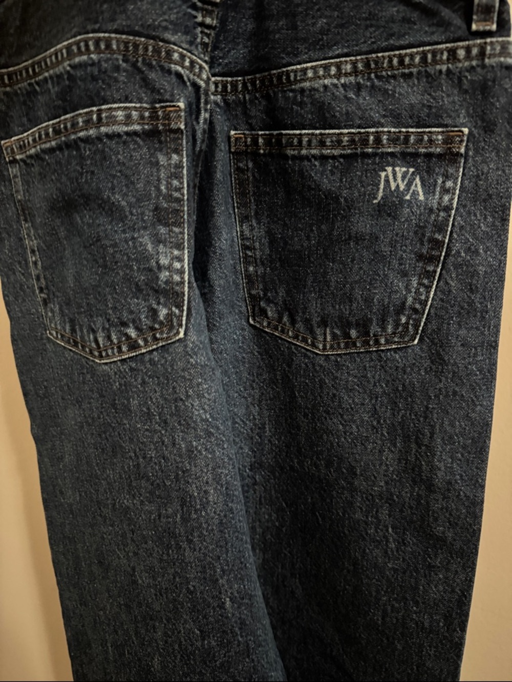 UNIQLO x JW ANDERSON Straight Jeans NWT sz 24 - Picture 3 of 3